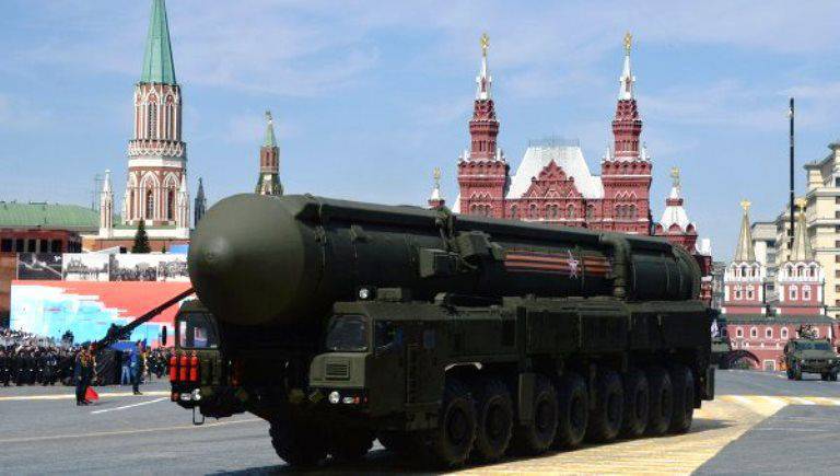 Breedlove : 러시아의 핵력 강화에 관한 푸틴의 진술은 무책임하다.