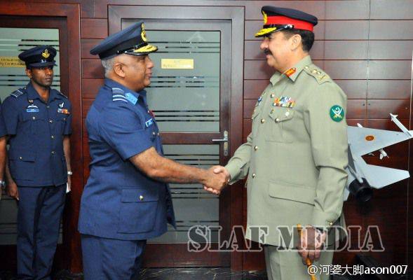 Sri Lanka, Pakistanlı savaşçı jf-xnumx filosunu satın aldı