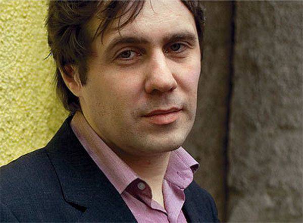 Что за "общество" советует россиянам спрашивать разрешения на поездку в Крым у украинских властей?