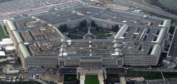 Pentagon sulki Venäjän "Yhdysvaltojen vihollisten" luettelosta, mutta katsoi sen "revisionistisille valtioille"