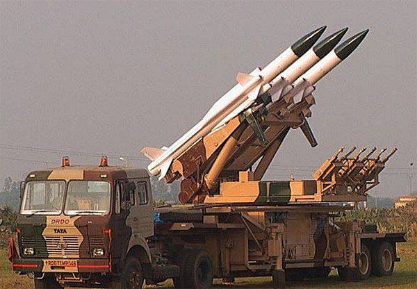 Modified air defense systems "Akash" put into service with the Indian army