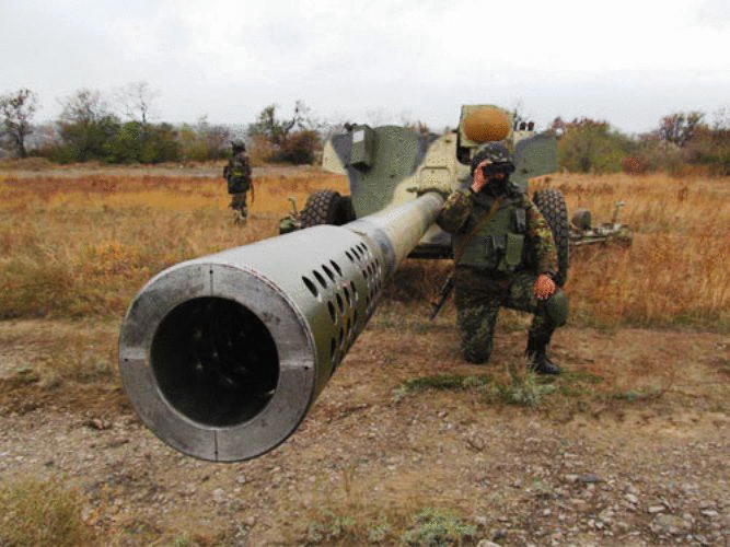 Forças armadas ucranianas realizarão exercícios de artilharia perto de Mariupol