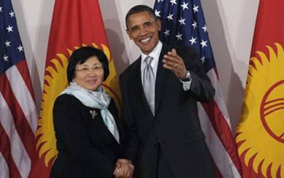 Die USA drohten Kirgisistan, Hilfsprogramme auszusetzen