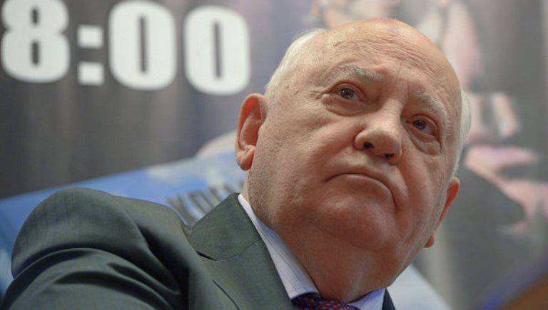 고르바쵸프 (Gorbachev) : 러시아와 독일은 시간을 잃지 않고 파트너십에 복귀해야한다.