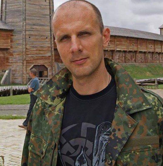 En Ukraine, l'un des dirigeants d'Azov a été retrouvé pendu