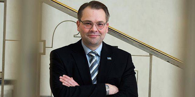 Finnish Minister of Defense calls for strengthening Aland Islands in case of invasion of "green men"