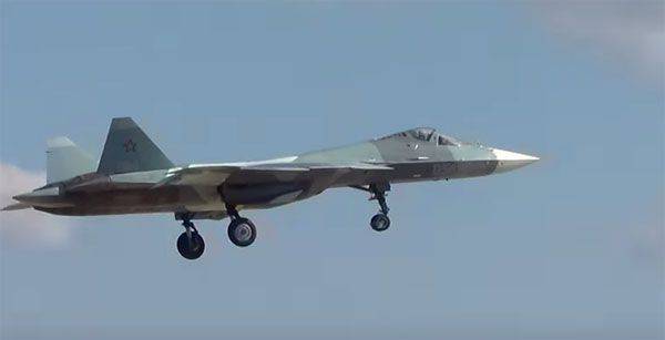 Виктор Бондарев: "Истребитель пятого поколения показывает прекрасные результаты"