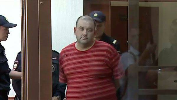 Razumov, who recruited police officers from the Russian Federation in the ranks of Pravoseks, was sentenced to 7 years in prison