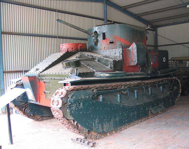 Tank "Vickers Medium" - als je echt vecht, dan met comfort