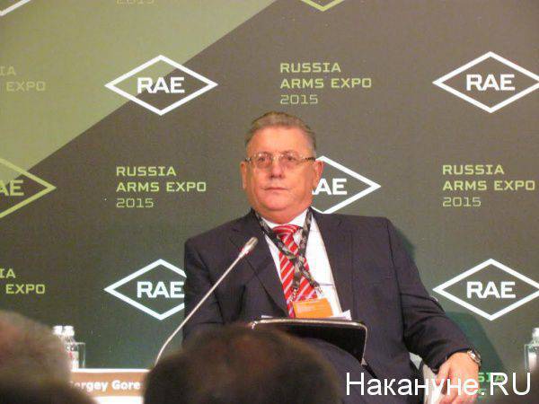 "Пока доллар гуляет по миру, все будет как в песне Макаревича – кукол дергают за нитки" "Пока доллар гуляет по миру, все будет как в песне Макаревича – кукол дергают за нитки"