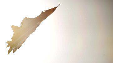 আমেরিকান F-22 বনাম রাশিয়ান PAK FA: কে জিতবে? ("দ্য ন্যাশনাল ইন্টারেস্ট", USA)