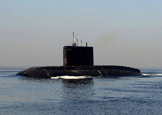 The submarine Novorossiysk for the first time participates in exercises taking place on the Black Sea