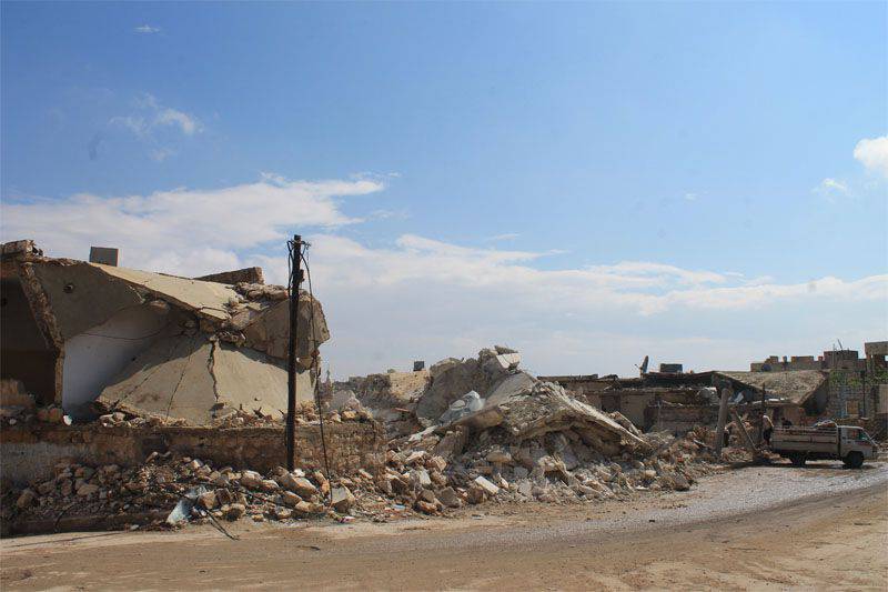 ВС Сирии ведут наступление, основная цель которого - взятие под контроль границы с Турцией