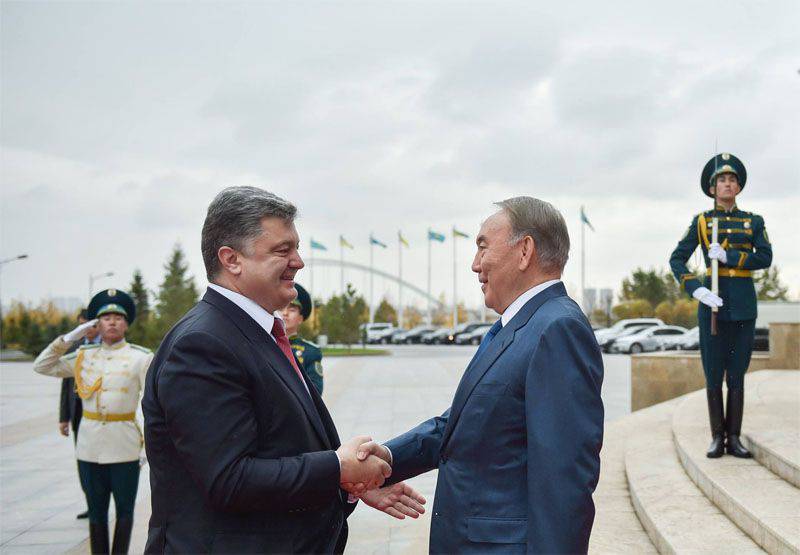 Before his visit to Kazakhstan, Poroshenko accused Russia of "destabilizing the situation in the world"