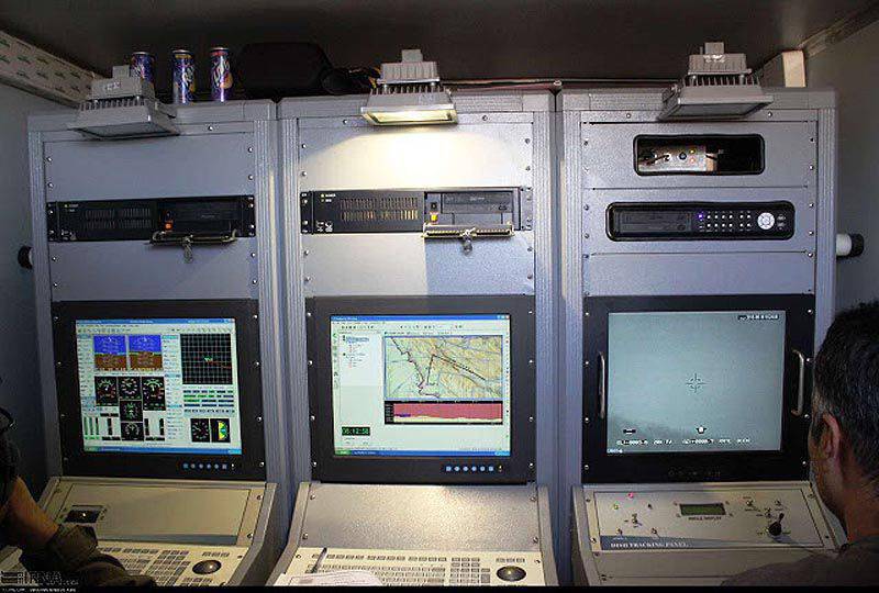 Look inside the control point of the Iranian drone Mohajer-4