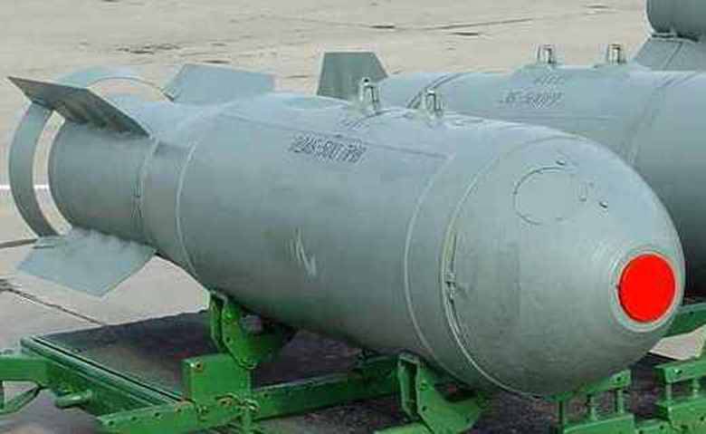 シリア政府軍、ISに対して真空弾を使用