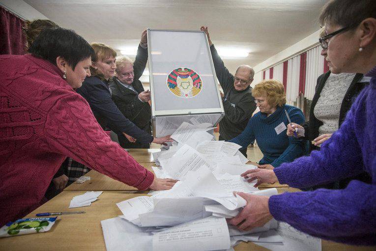 Departemen Luar Negeri: Pemilu ing Belarus tentrem, nanging ora demokratis