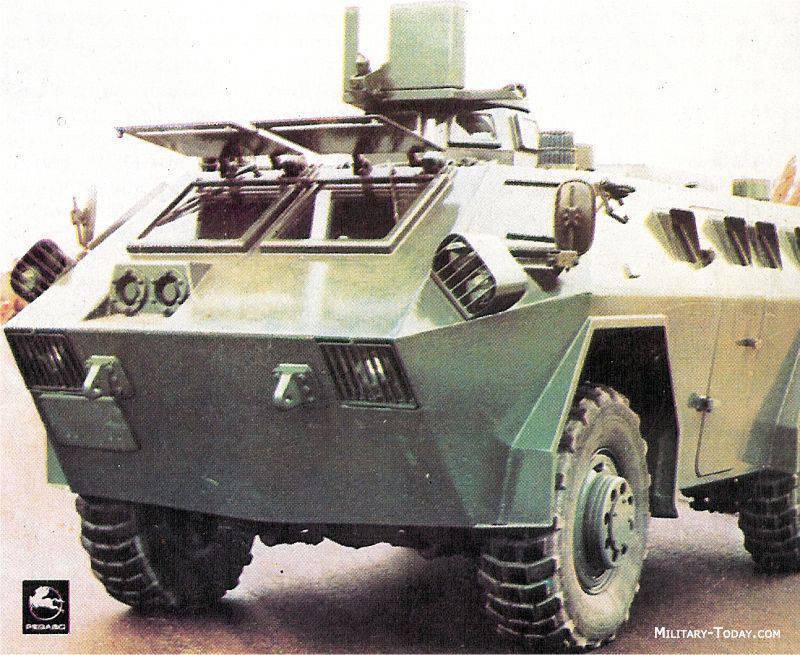 Spanischer Panzerwagen BLR