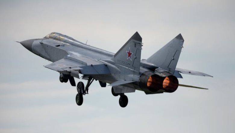 I piloti del MiG-31 si sono schiantati in Kamchatka evacuati con successo dai soccorritori