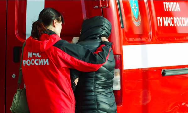 航空機エアバスA-321の死んだ乗客と乗組員の喪の日