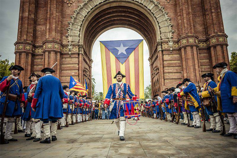 O Parlamento da Catalunha aprovou uma resolução sobre a independência da Espanha.