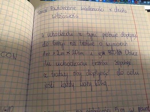 Les écoles polonaises ont commencé à résoudre le problème du nombre de réfugiés qui doivent être poussés hors du radeau pour que le reste parvienne à l'UE