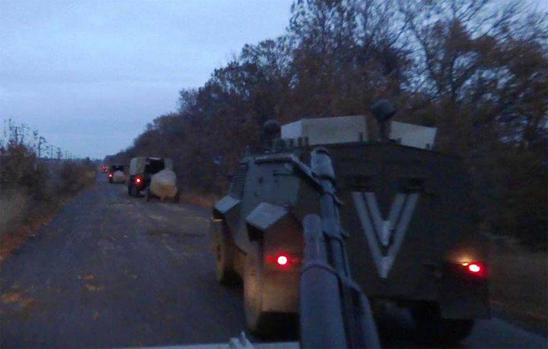 The Armed Forces of Ukraine armed forces conduct maneuvers near the border with the Crimea