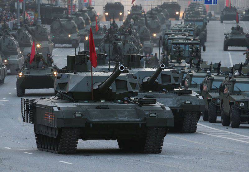 Tanques 20 T-14 "Armata" preparados para transferir a las tropas