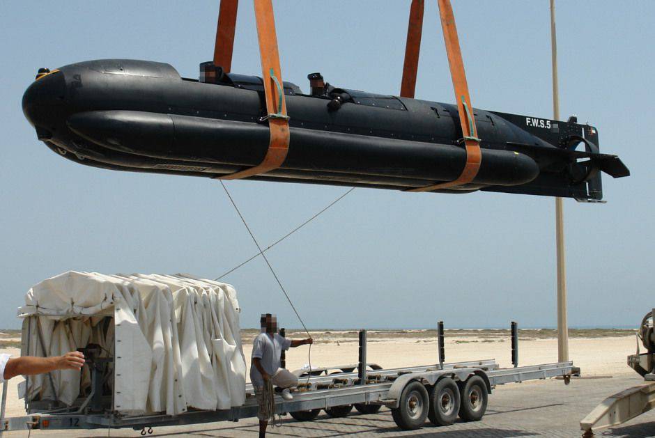 Аппарат доставки боевых пловцов Barracuda компании EMT 