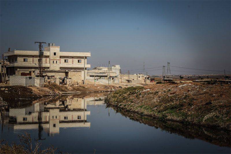 Planes of the American coalition bombed water supply and water treatment plants in Aleppo