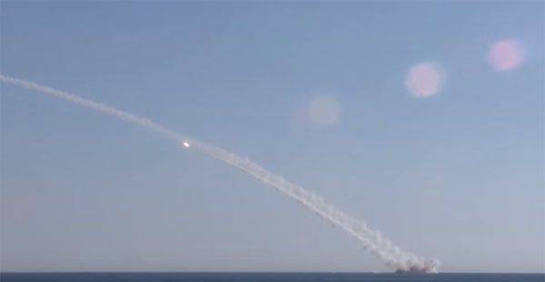 Отчёт МО РФ о ходе контрерростической операции в Сирии. Видео пуска ракет "Калибр" субмариной "Ростов-на-Дону" из подводного положения