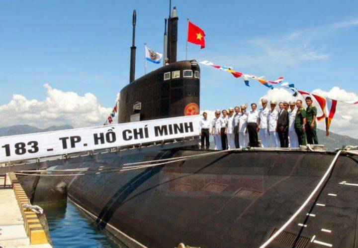 Another submarine is preparing to be shipped to Vietnam