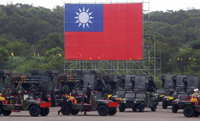 The United States ignored the protests of China and decided to sell military equipment to Taiwan