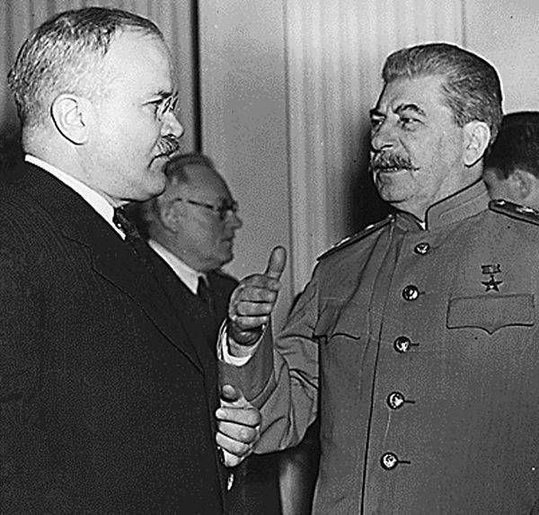 "Со сталинским СССР никто не посмел бы говорить так, как говорят сегодня с Россией" "Со сталинским СССР никто не посмел бы говорить так, как говорят сегодня с Россией"