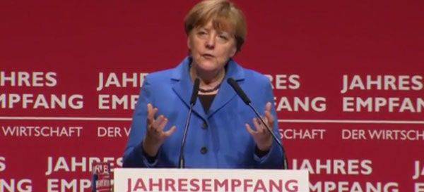 Angela Merkel admitió que la UE ha perdido el control sobre los migrantes