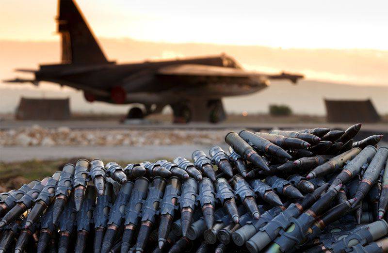 In Siria, per la prima volta, è stata condotta un'operazione di combattimento congiunta da parte degli equipaggi degli aeromobili delle forze aerospaziali russe e della SAR Air Force
