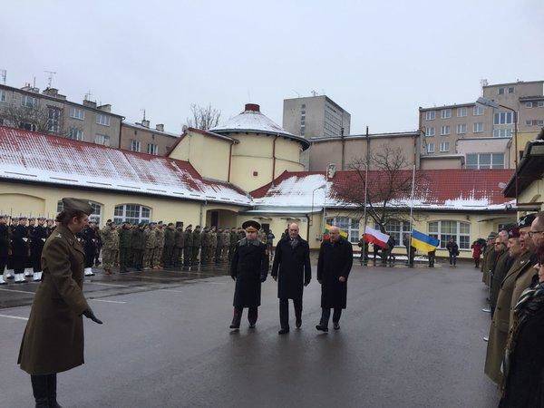 Die Aktivitäten der polnisch-litauisch-ukrainischen Militärbrigade begannen.