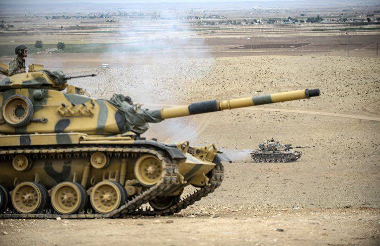 앙카라: 이라크 주둔 터키군, ISIS와 싸우기 위해 민병대 훈련