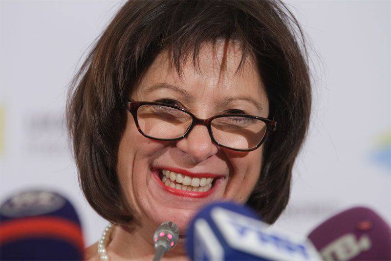 Yaresko bietet Russland erneut an, sich für die "Umstrukturierung" der ukrainischen Schulden einzusetzen