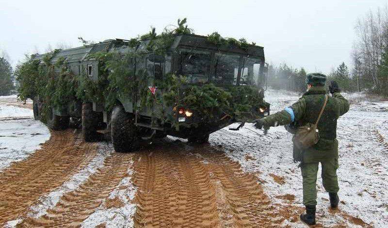 Buryatia'da roket mühendisleri İskender'de elektronik fırlatma yapacak