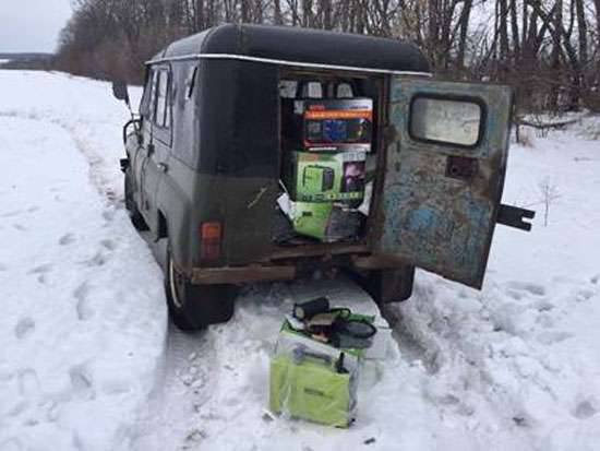 I dipendenti della SBU hanno fermato il contrabbando di circuiti "a razzo" e ... saldatrici in Russia