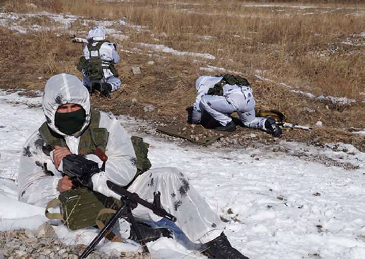 Amphibieneinheiten des südlichen Militärbezirks sind für die für die Übungen bestimmten Gebiete nominiert.