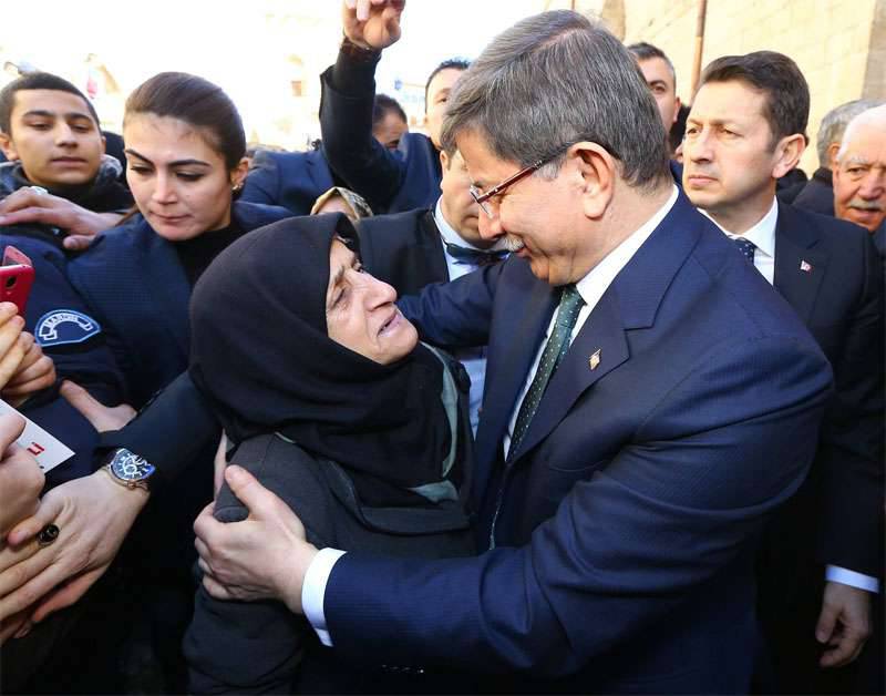 Davutoglu said that Turkey "will return the historical debt to the brothers from Aleppo"