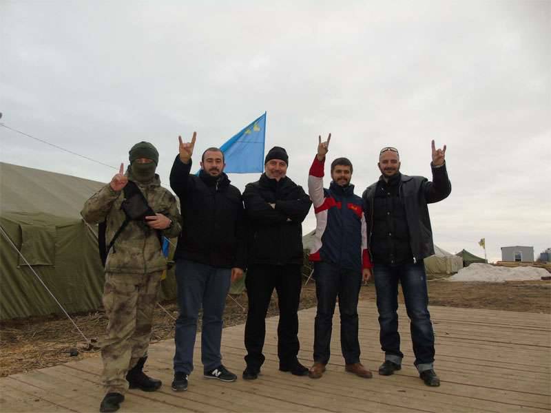 Islyamov threatened to "occupy Crimea"