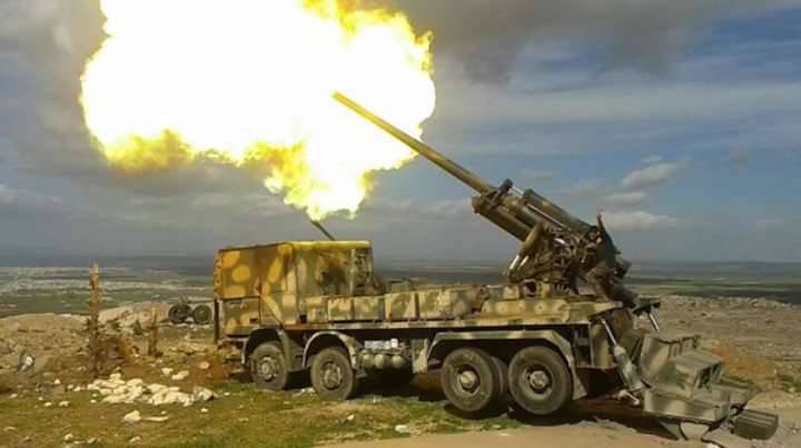 Improvised Syrian self-propelled gun with a Soviet gun