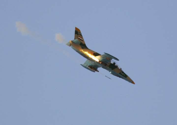 シリア空軍、シリア北部の過激派拠点への攻撃に成功