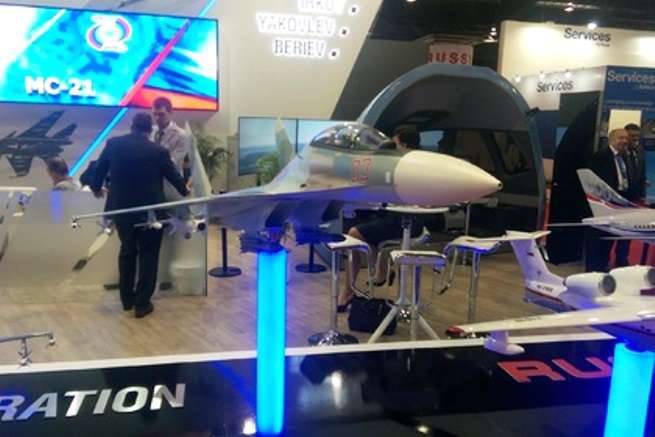 In Singapur wird eine neue Modifikation des Su-30 demonstriert