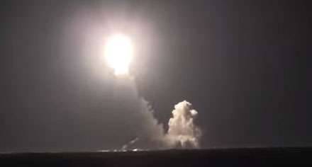 Северный флот на 2016 год наметил два пуска МБР "Булава" по условной цели на полигоне "Кура"