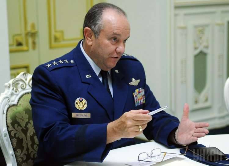 Breedlove: l'Ukraine reçoit presque tout ce qui est demandé à l'Occident