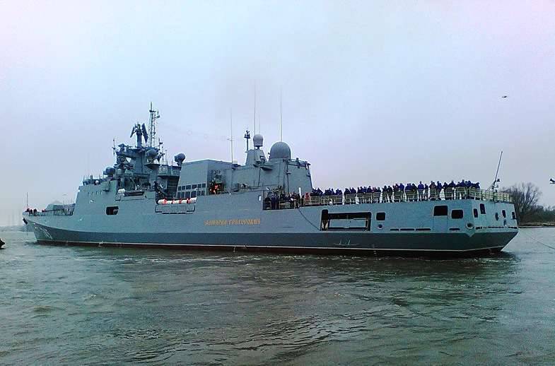 “海军上将格里戈罗维奇”在转移到舰队之前做了另一个（控制）出口到海边